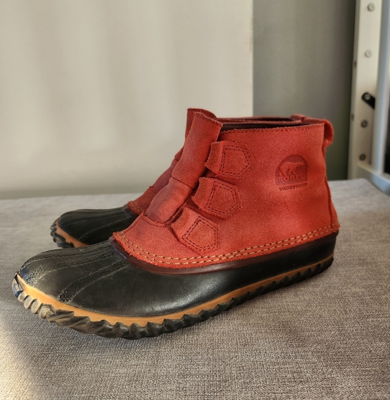 Sorel Shoes - Sorel out and about duck boots sz 7.5